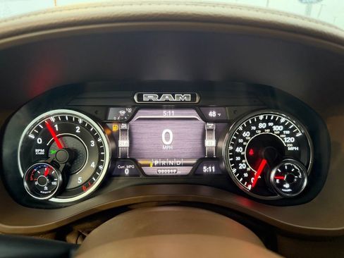 Used 2021 RAM 1500 Laramie image 27