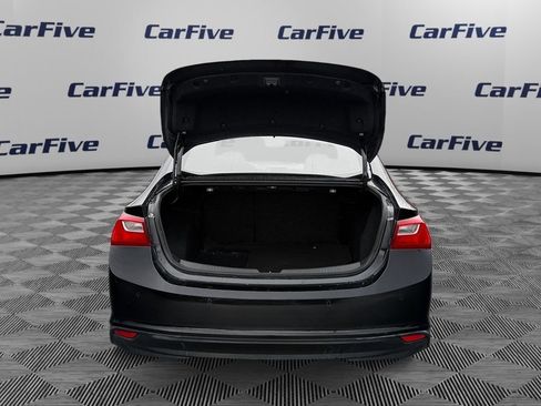 Used 2024 Chevrolet Malibu LT FWD image 11
