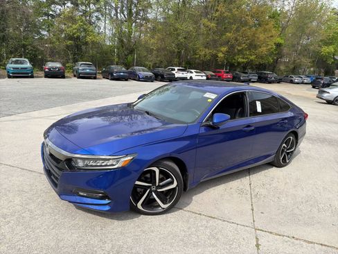 Used 2019 Honda Accord Sport image 4