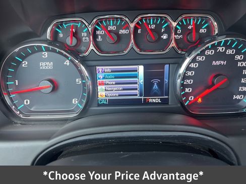 Used 2018 Chevrolet Suburban LT image 56