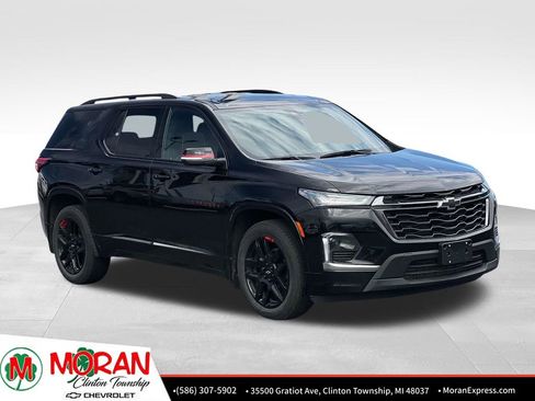 Certified 2024 Chevrolet Traverse Premier w/ Redline Edition AWD/4WD image 7