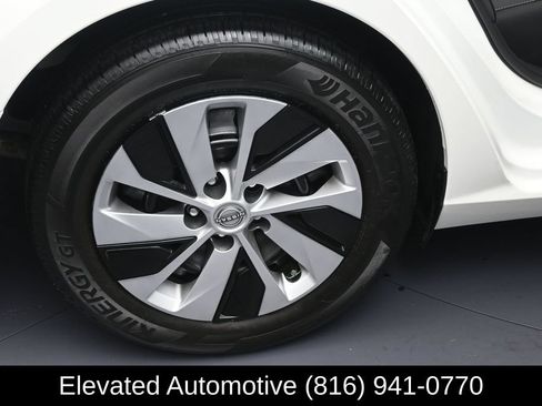 Used 2025 Nissan Altima 2.5 S FWD image 5