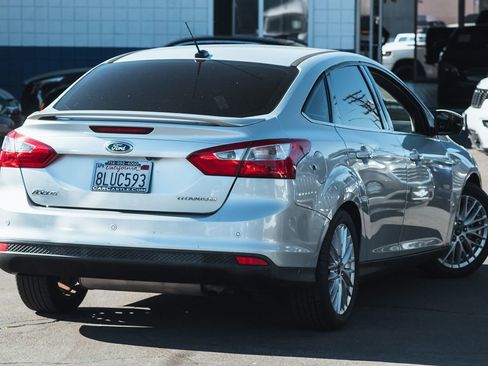 Used 2014 Ford Focus Titanium image 2