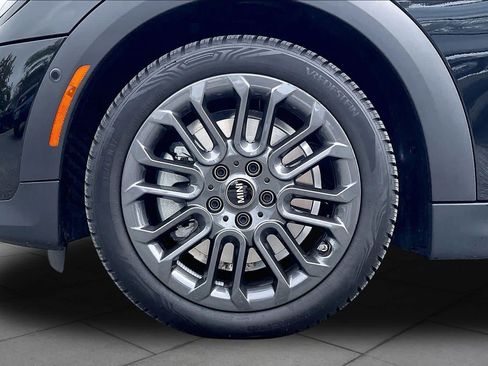 Used 2025 MINI Cooper S FWD image 10