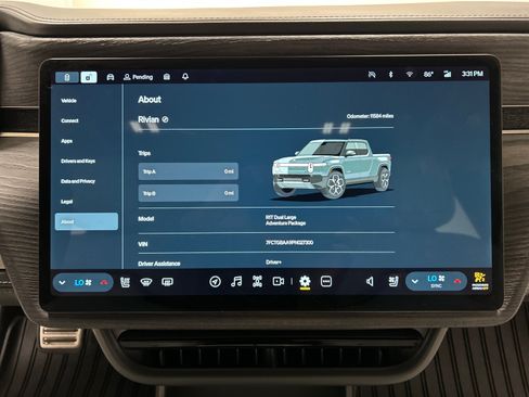 Used 2023 Rivian R1T Adventure AWD/4WD image 27