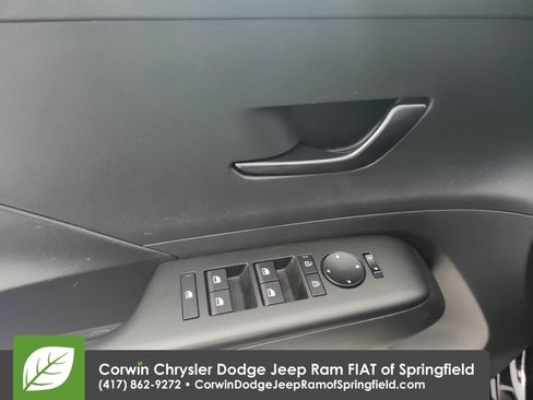 Used 2025 Hyundai Kona SEL AWD/4WD image 20