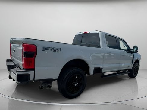 New 2026 Ford F250 Lariat w/ Black Appearance Package image 30