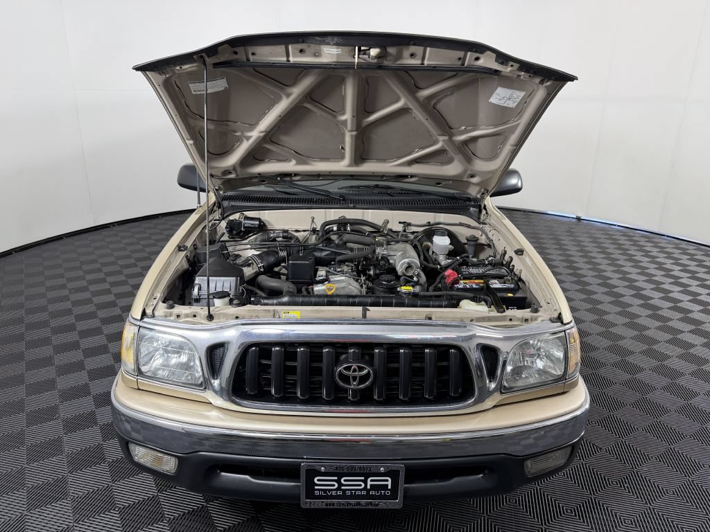 Used 2002 Toyota Tacoma 2WD Xtracab image 12