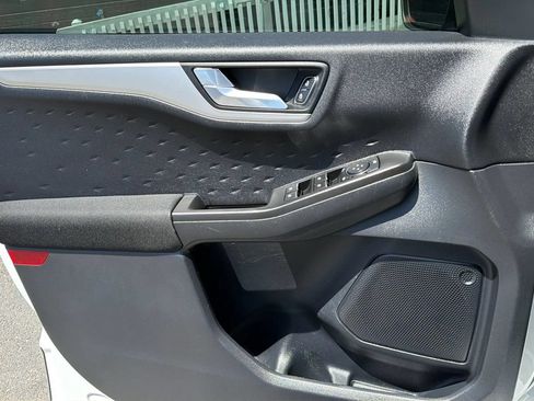 Used 2020 Ford Escape SE Sport FWD image 12