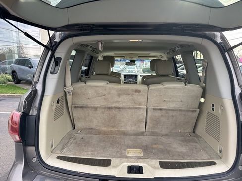 Used 2016 INFINITI QX80 4WD w/ Driver's Assistance Package image 9