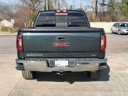Used 2018 GMC Sierra 1500 SLT w/ SLT Premium Package image 5
