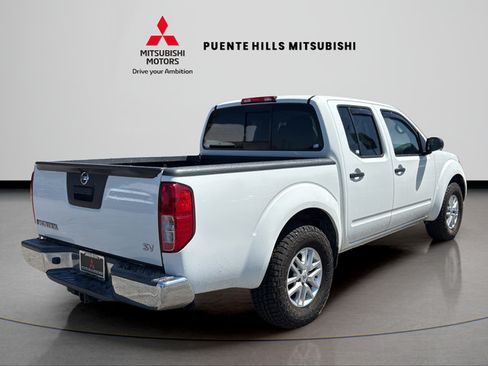 Used 2019 Nissan Frontier SV RWD image 5