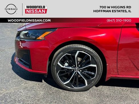 Used 2024 Nissan Altima 2.5 SR AWD/4WD image 4