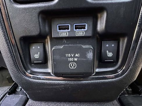 Used 2018 Jeep Grand Cherokee Limited AWD/4WD image 16