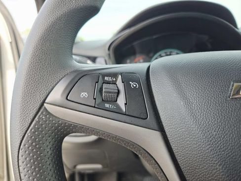 Used 2022 Chevrolet Spark LT w/ Spark Special Edition FWD image 10