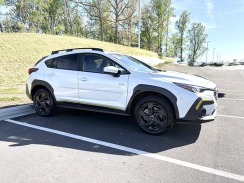Certified 2024 Subaru Crosstrek 2.5i Sport w/ Crosstrek Mirror Package image 8