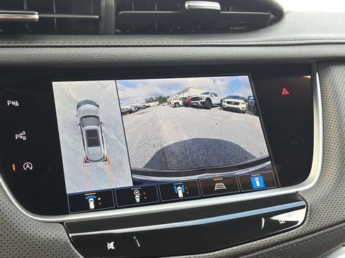 Used 2025 Cadillac XT5 Premium Luxury w/ Technology Package FWD image 31