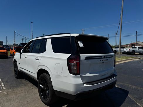 Used 2021 Chevrolet Tahoe RST image 3