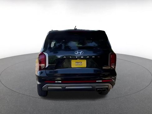 Used 2025 Hyundai Palisade SEL FWD image 12