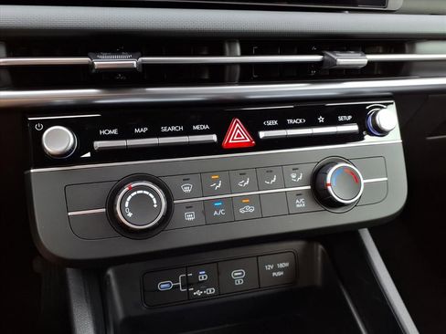 New 2026 Hyundai Santa Cruz SE AWD/4WD image 17