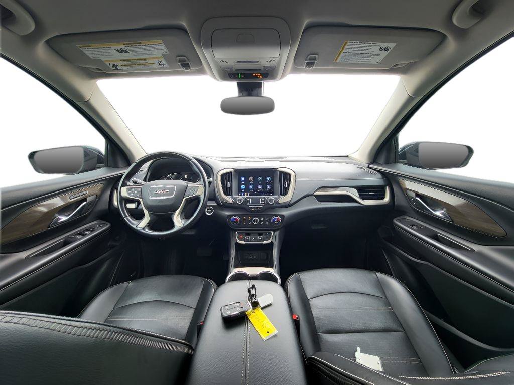 Used 2022 GMC Terrain Denali w/ Denali Premium Package AWD/4WD image 10