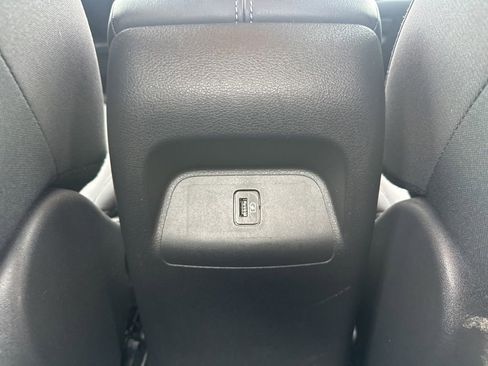 Used 2024 Nissan Sentra SV FWD image 16