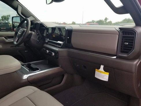 New 2025 GMC Sierra 2500 SLT w/ SLT Premium Package image 14