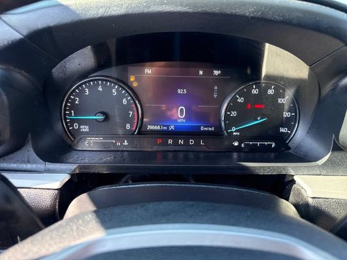 Used 2024 Ford Explorer XLT w/ Equipment Group 202A AWD/4WD image 39