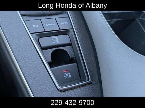 Used 2019 Toyota Avalon Limited FWD image 28