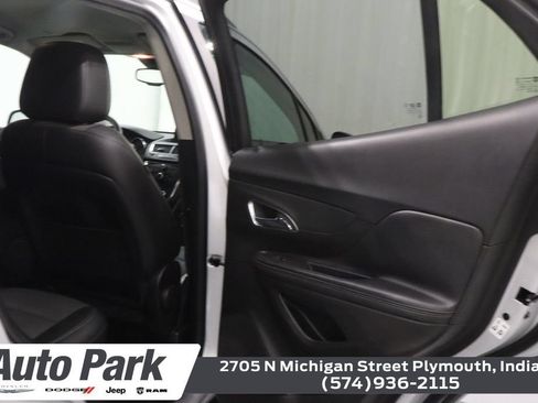 Used 2016 Buick Encore FWD image 28