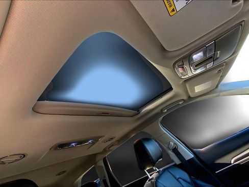 Used 2024 Kia Telluride S w/ S Sunroof Package image 22