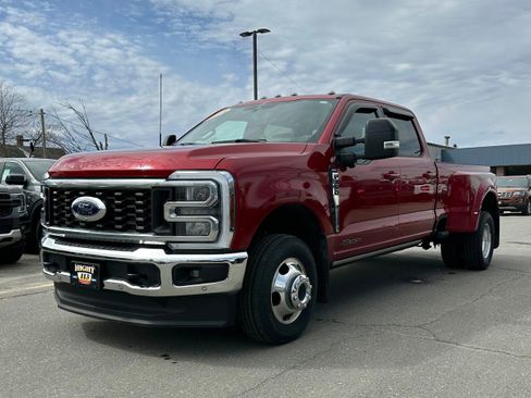 Used 2024 Ford F350 Lariat w/ Lariat Ultimate Package AWD/4WD image 7