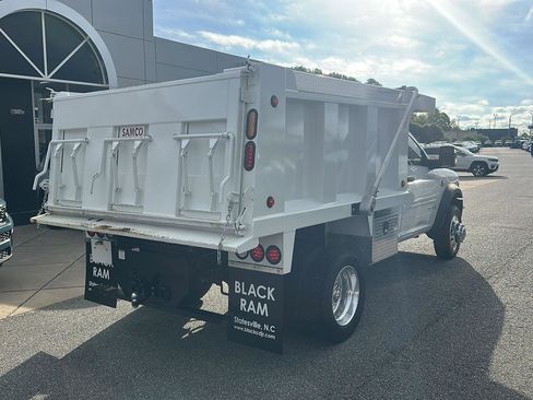 Used 2025 RAM 5500 4x4 Regular Cab image 8