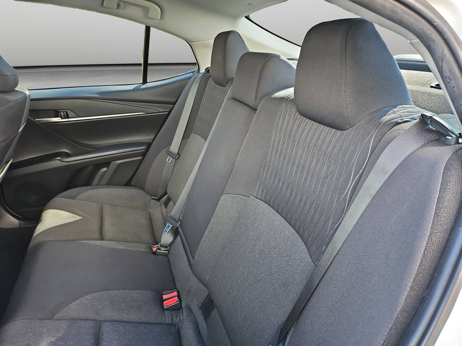 Used 2025 Toyota Camry LE FWD image 42