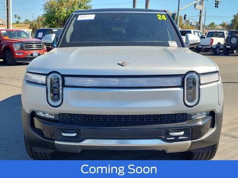 Used 2024 Rivian R1S Adventure image 27