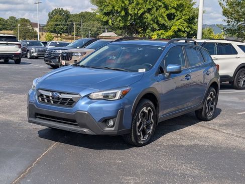 Used 2023 Subaru Crosstrek 2.5i Limited w/ Popular Package #2 AWD/4WD image 3