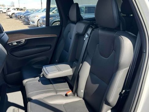 Used 2023 Volvo XC90 B6 Plus w/ Protection Package Premier image 6