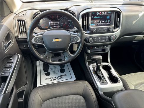 Used 2016 Chevrolet Colorado LT w/ LT Convenience Package image 26