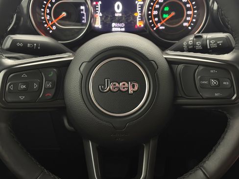 Used 2022 Jeep Wrangler Unlimited Sport AWD/4WD image 21