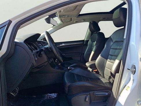 Used 2017 Volkswagen Golf Alltrack SE image 28