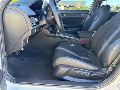 Used 2024 Honda Civic Sport image 13