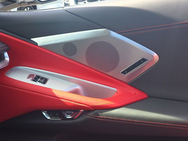 Used 2024 Chevrolet Corvette Stingray Premium Conv w/ Z51 Performance Package RWD image 31