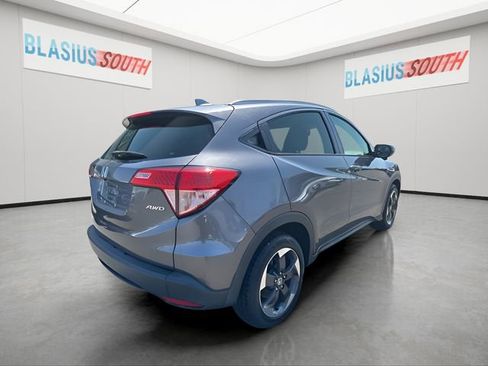 Used 2018 Honda HR-V EX-L image 3