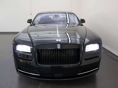 Used 2015 Rolls-Royce Wraith RWD image 8