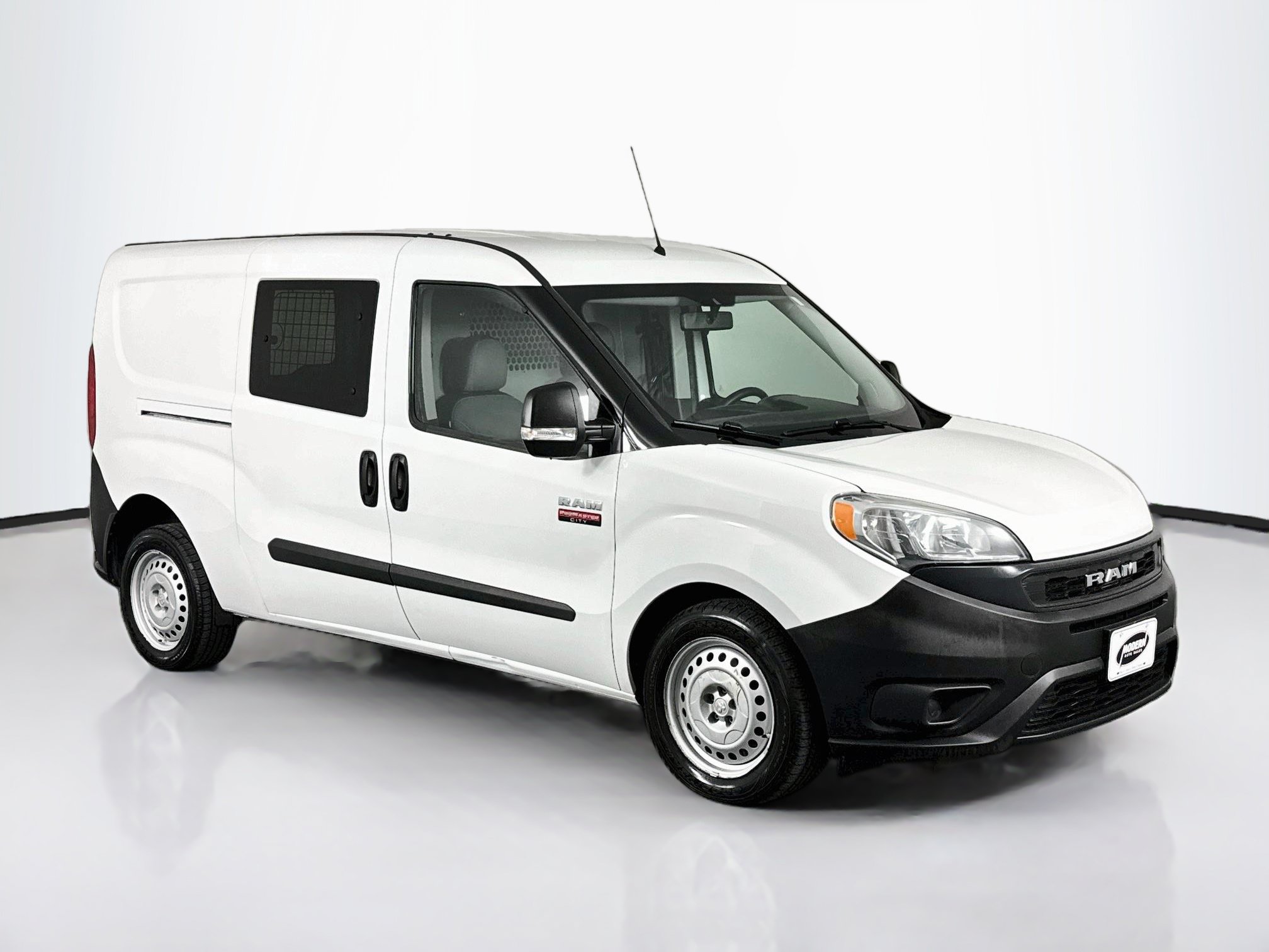 Used 2021 RAM ProMaster City Tradesman w/ Window Group 05 FWD image 2