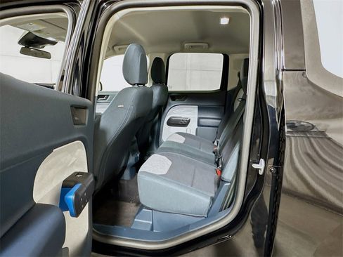 Used 2025 Ford Maverick XLT w/ Equipment Group 302A image 20