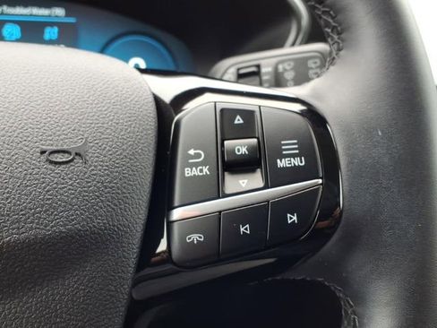Certified 2024 Ford Escape Platinum AWD/4WD image 24