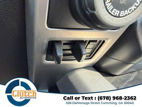 Used 2019 Ford F150 Platinum w/ Technology Package image 38