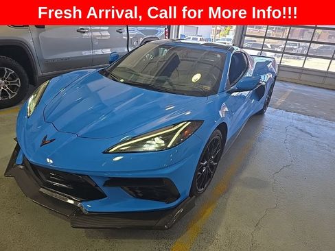 Used 2023 Chevrolet Corvette Stingray Preferred Cpe w/ 2LT RWD image 3