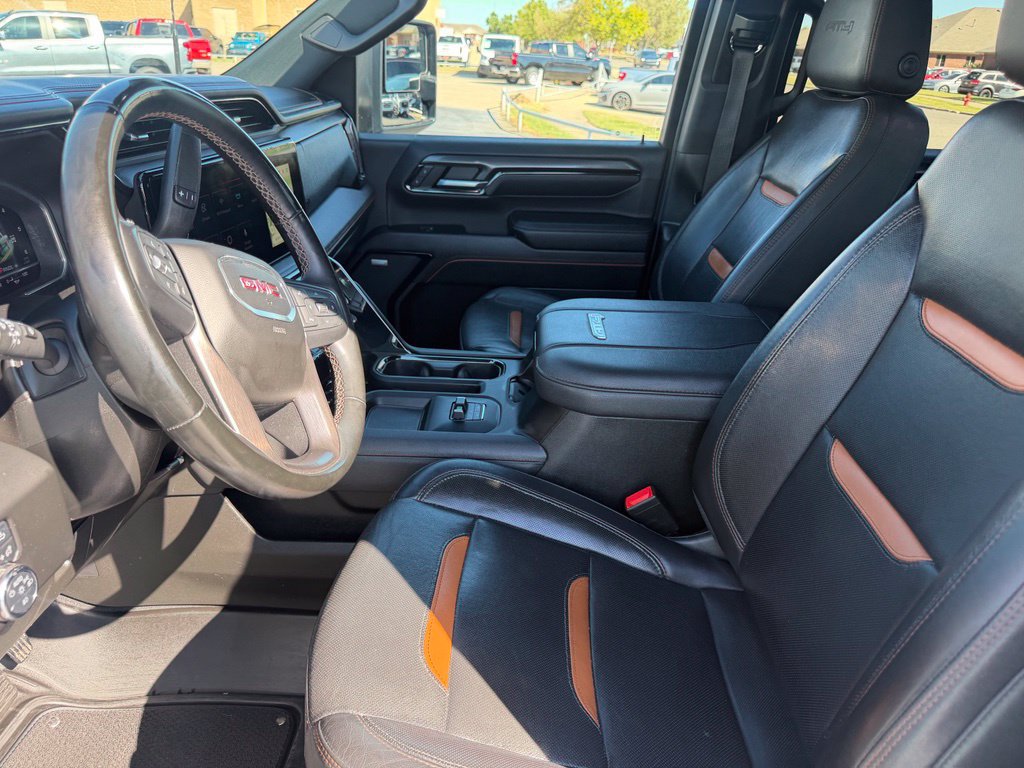 Used 2024 GMC Sierra 2500 AT4 w/ AT4 Premium Plus Package AWD/4WD image 28